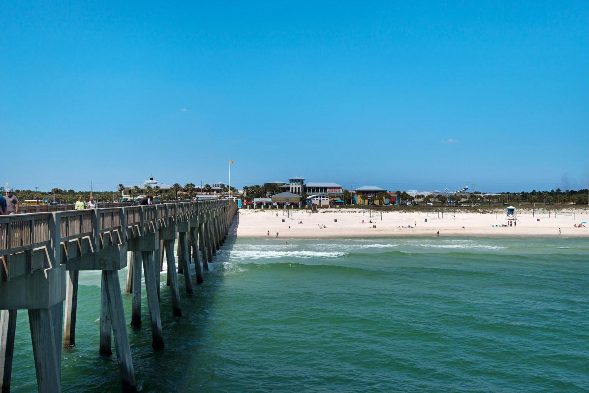 Villas At St Thomas Square Panama City Beach Exterior photo